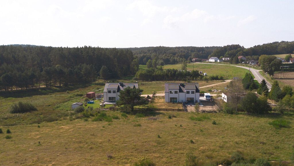 Dom 4 pokojowe na Sprzedaż