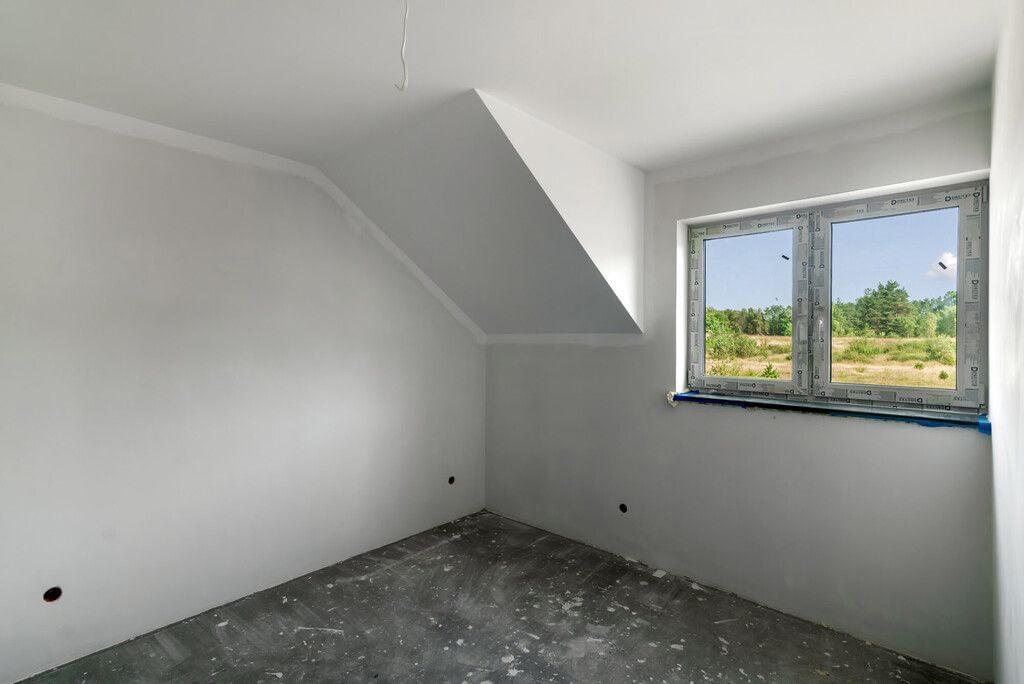 Dom 4 pokojowe na Sprzedaż