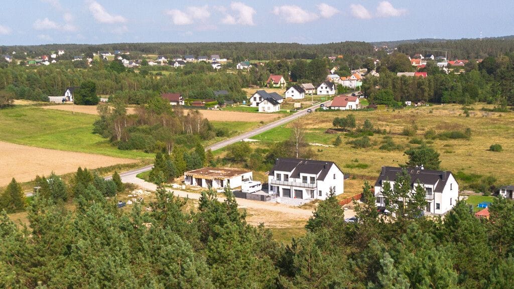 Dom 4 pokojowe na Sprzedaż