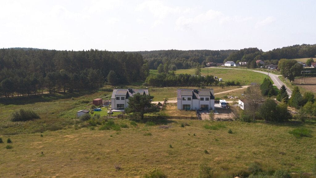 Dom 4 pokojowe na Sprzedaż