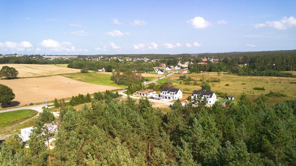 Dom 4 pokojowe na Sprzedaż