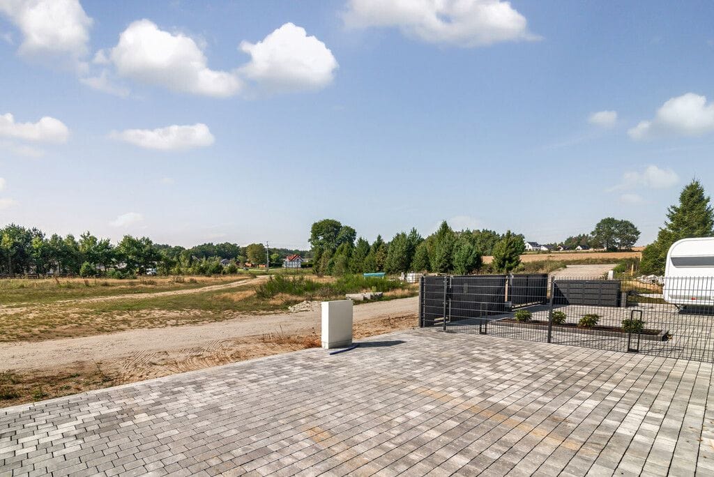 Dom 4 pokojowe na Sprzedaż