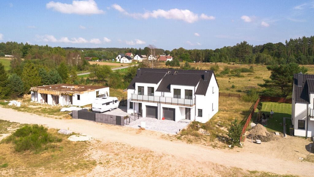 Dom 4 pokojowe na Sprzedaż