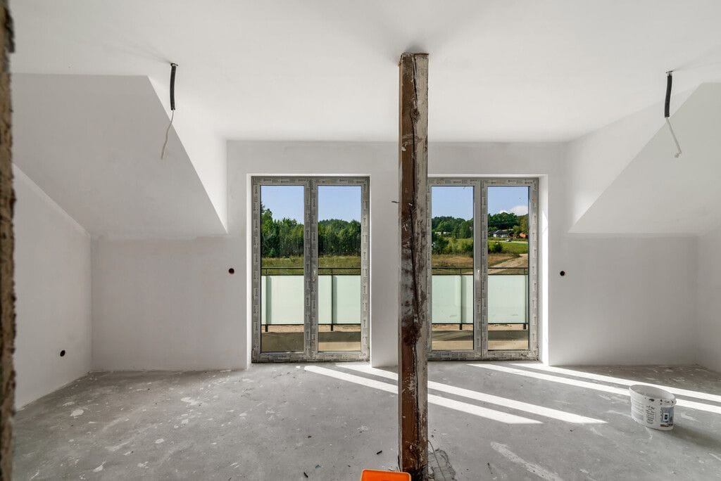 Dom 4 pokojowe na Sprzedaż