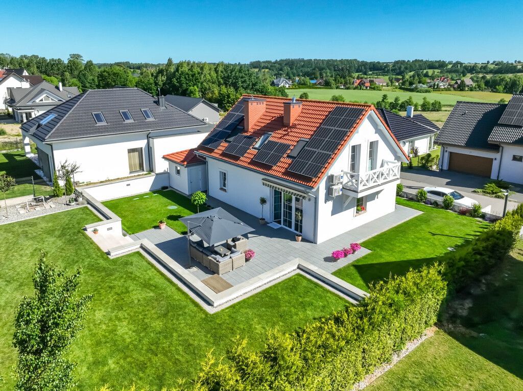 Dom 4 pokojowe na Sprzedaż