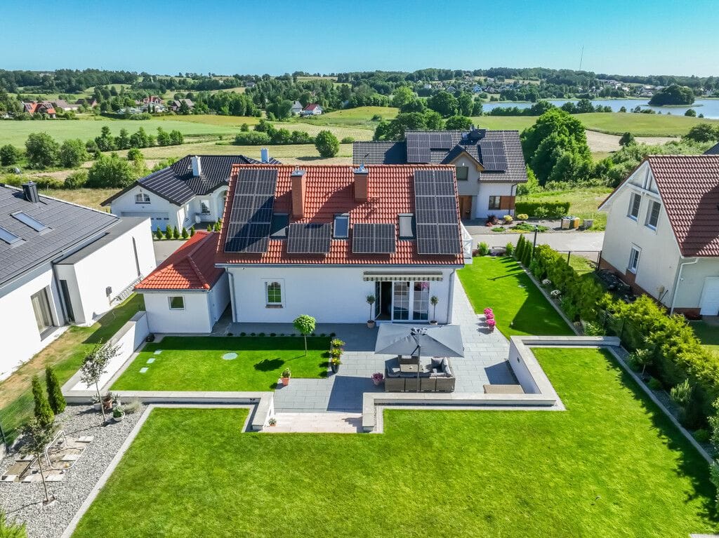 Dom 4 pokojowe na Sprzedaż