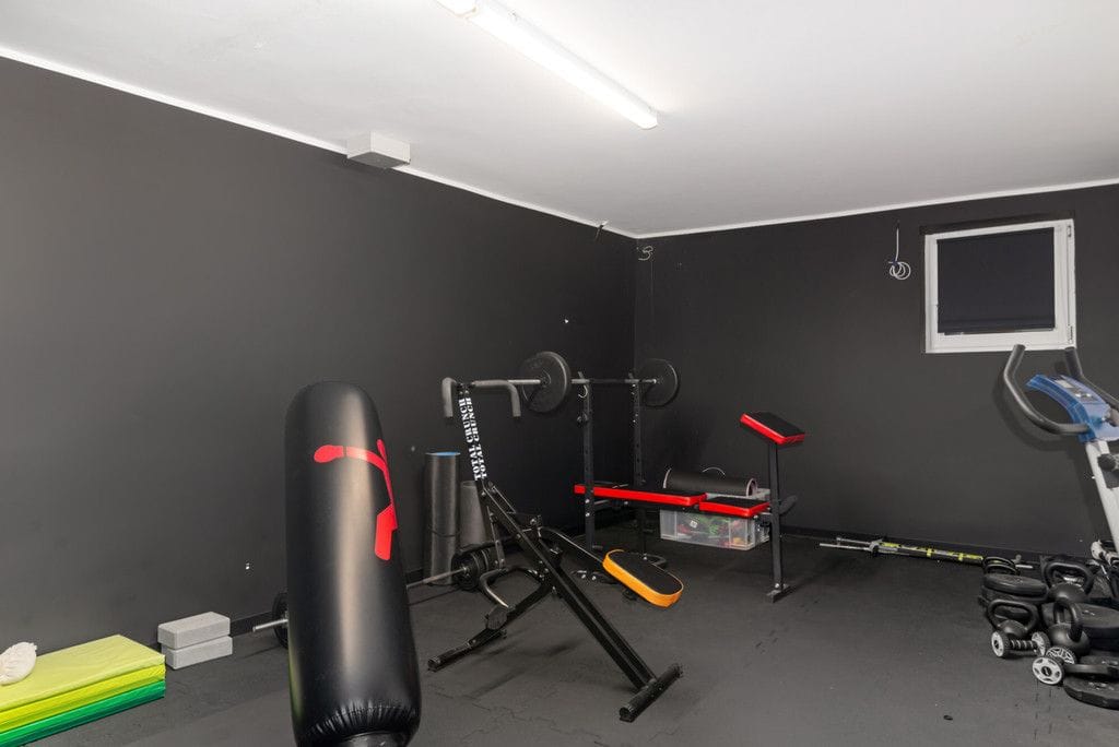 Dom 7 pokojowe na Sprzedaż