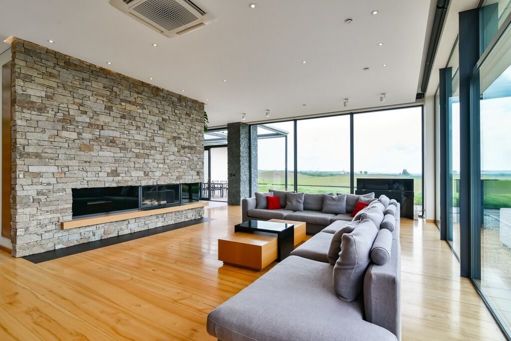 Dom 6 pokojowe na Sprzedaż