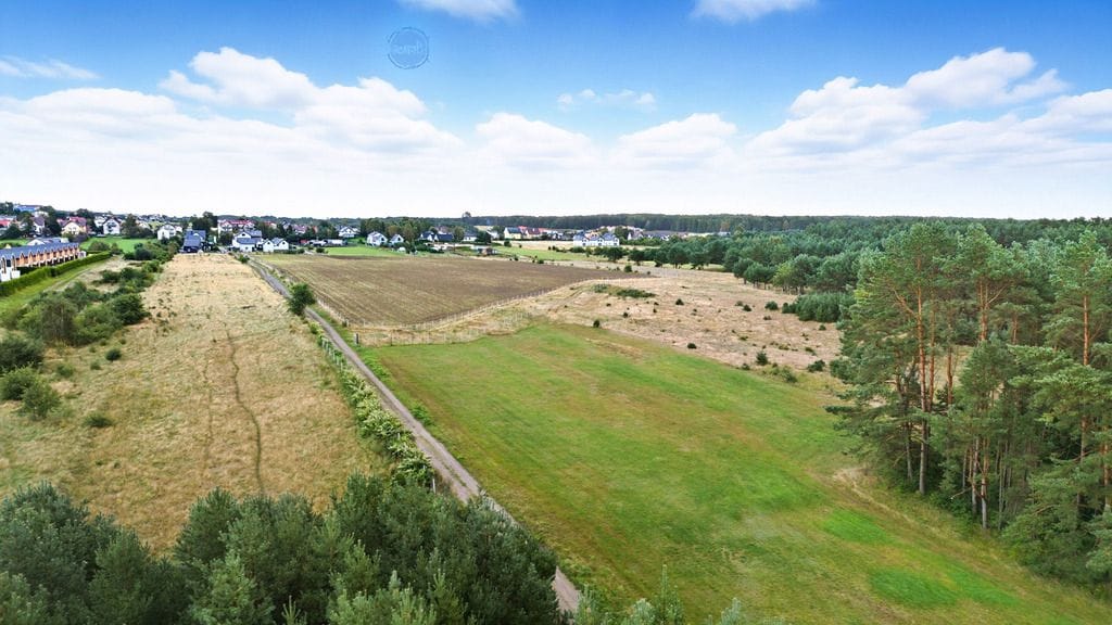 Działka  pokojowe na Sprzedaż