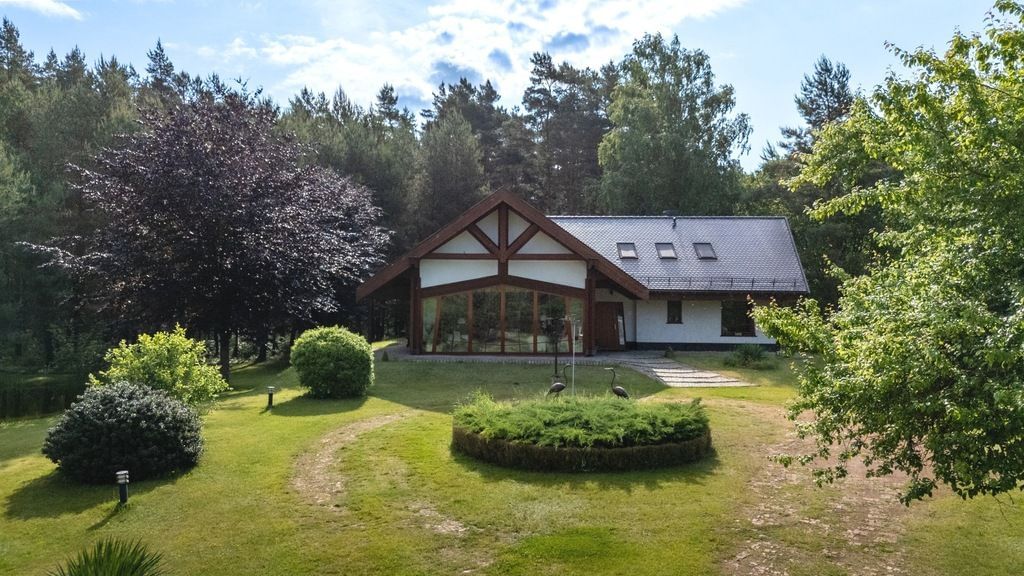 Dom 6 pokojowe na Sprzedaż