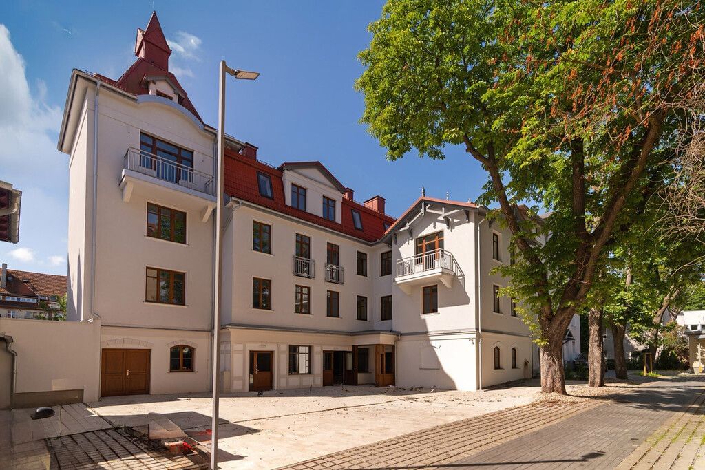 Lokal użytkowy  pokojowe na Sprzedaż