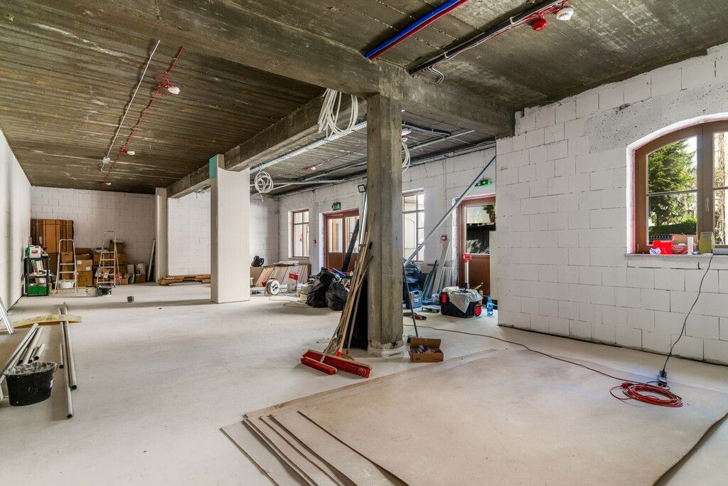 Lokal użytkowy  pokojowe na Sprzedaż