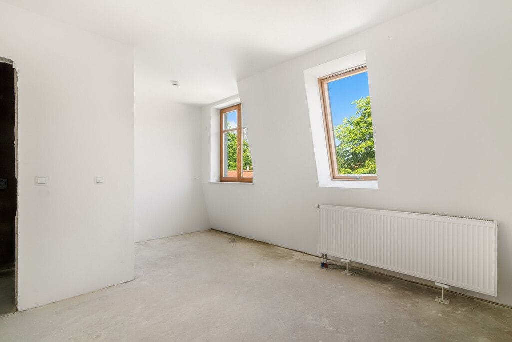 Lokal użytkowy  pokojowe na Sprzedaż