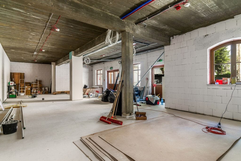 Lokal użytkowy  pokojowe na Sprzedaż