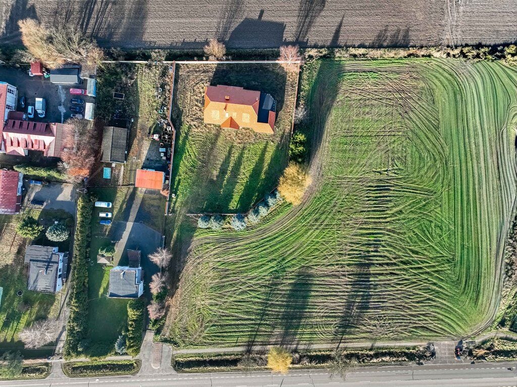 Działka  pokojowe na Sprzedaż