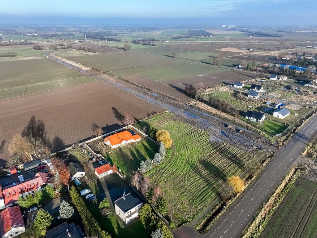 Dom 8 pokojowe na Sprzedaż