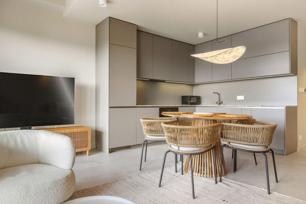 Mieszkanie 4 pokojowe na Sprzedaż