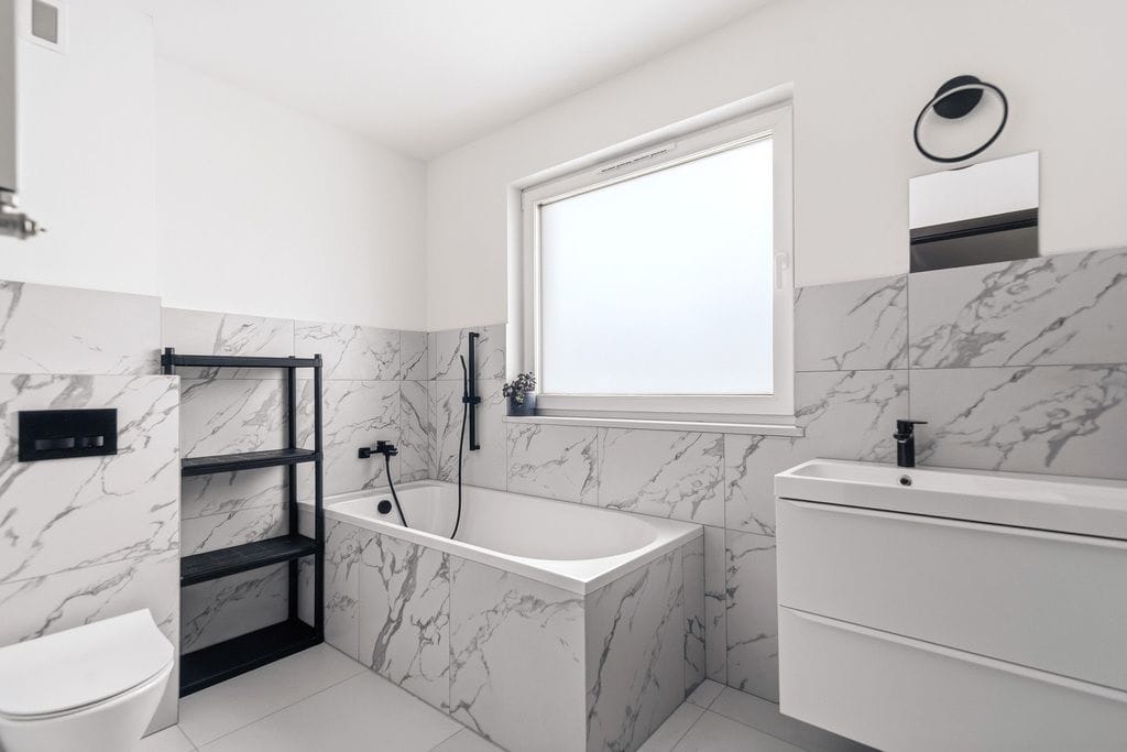 Dom 4 pokojowe na Sprzedaż