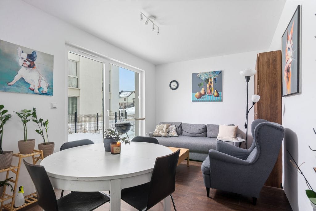 Dom 4 pokojowe na Sprzedaż