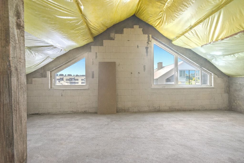 Dom 4 pokojowe na Sprzedaż