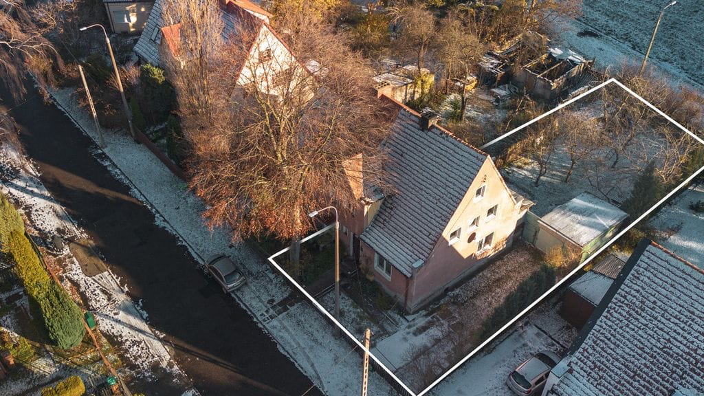 Działka  pokojowe na Sprzedaż