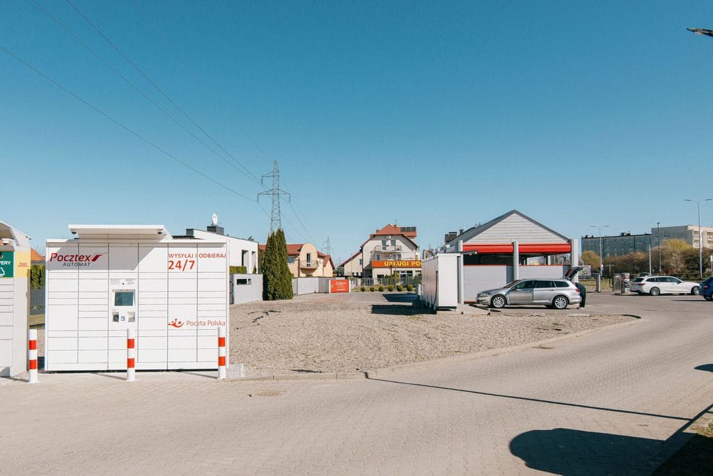 Lokal użytkowy  pokojowe na Sprzedaż