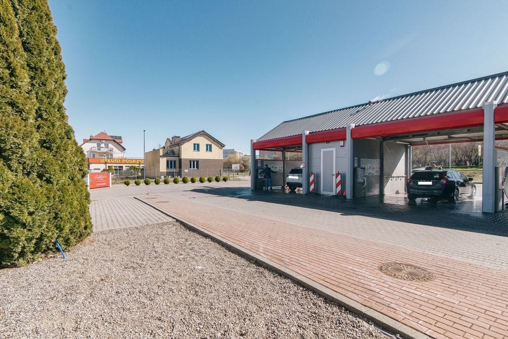 Lokal użytkowy  pokojowe na Sprzedaż