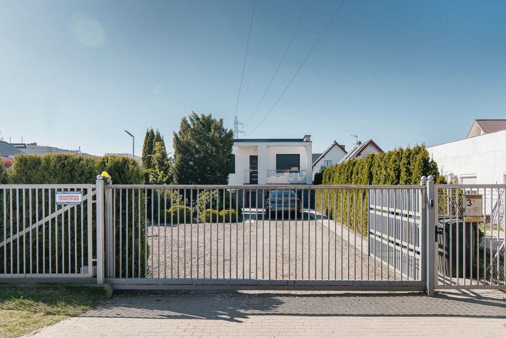 Lokal użytkowy  pokojowe na Sprzedaż