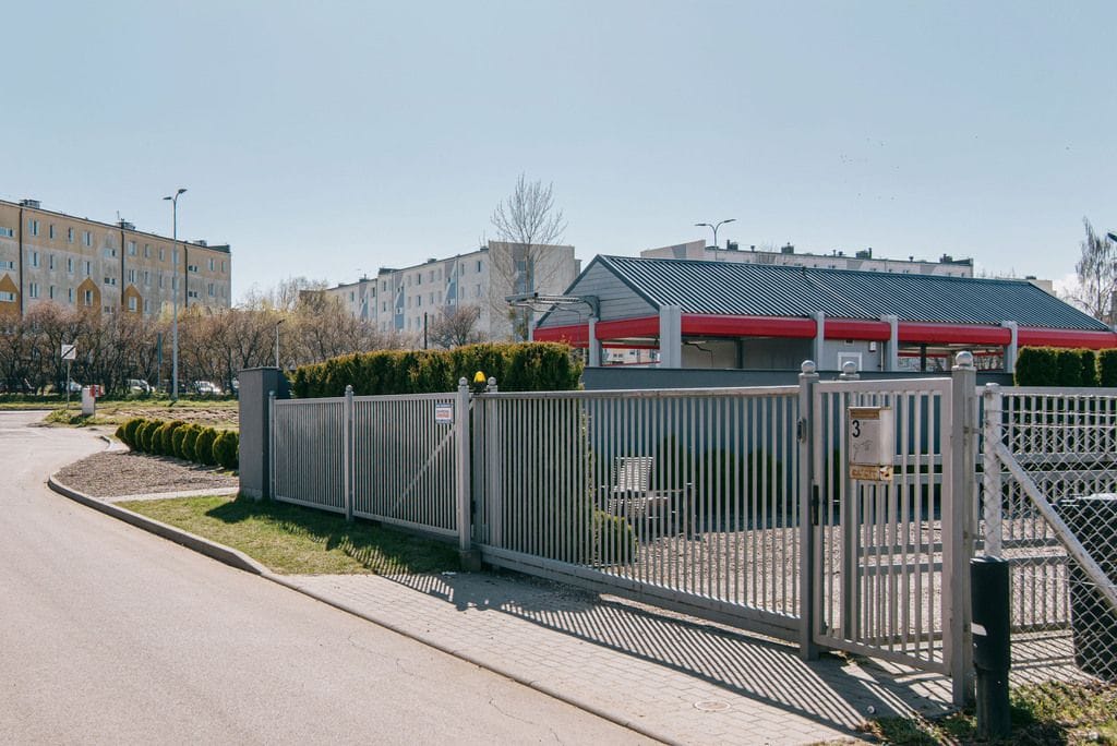 Lokal użytkowy  pokojowe na Sprzedaż