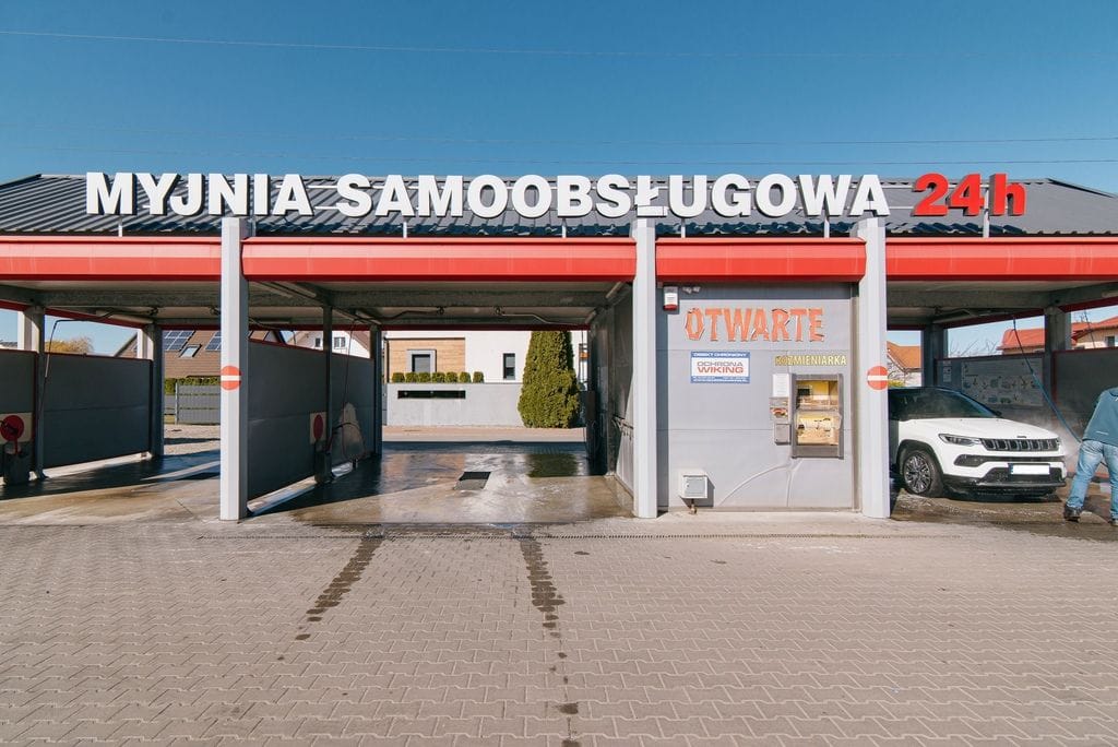 Lokal użytkowy  pokojowe na Sprzedaż