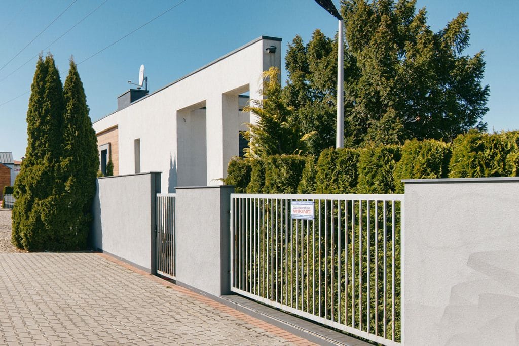 Lokal użytkowy  pokojowe na Sprzedaż