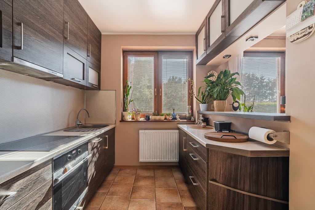 Dom 4 pokojowe na Sprzedaż