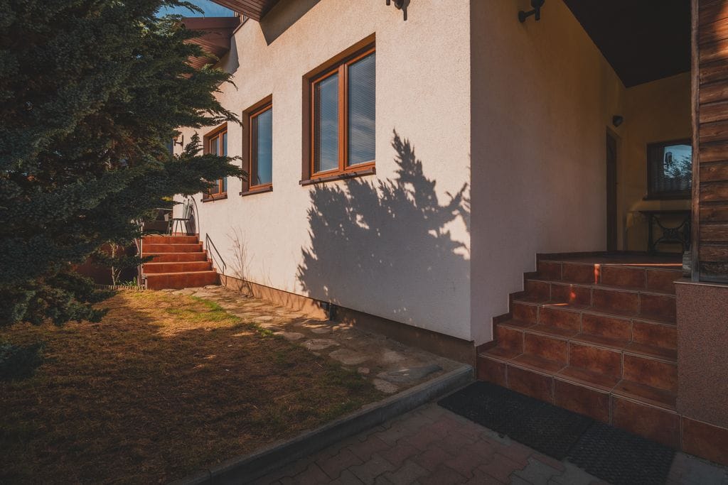 Dom 4 pokojowe na Sprzedaż