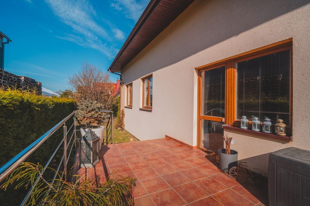 Dom 4 pokojowe na Sprzedaż