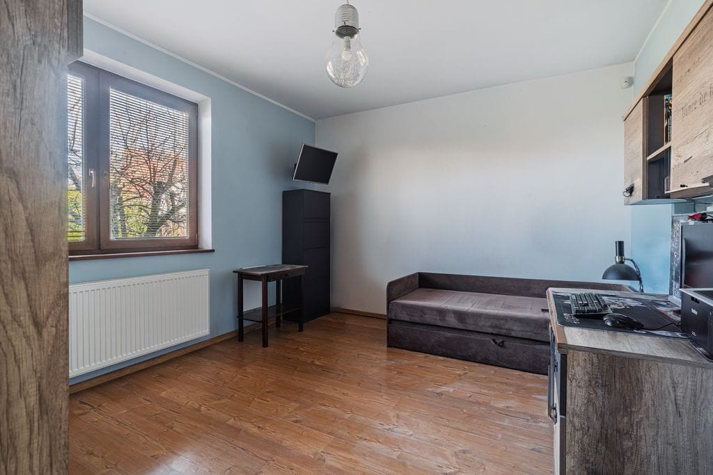 Dom 4 pokojowe na Sprzedaż