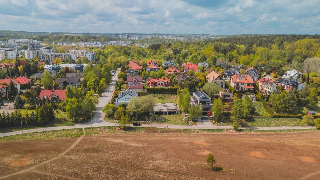 Działka  pokojowe na Sprzedaż