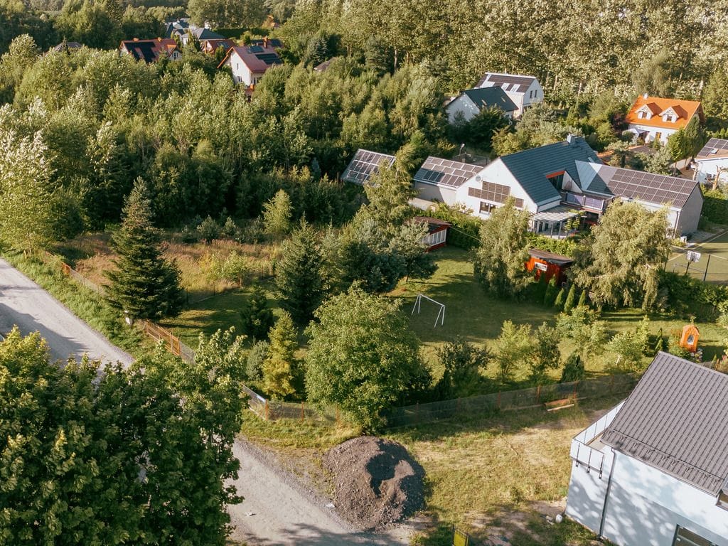 Działka  pokojowe na Sprzedaż