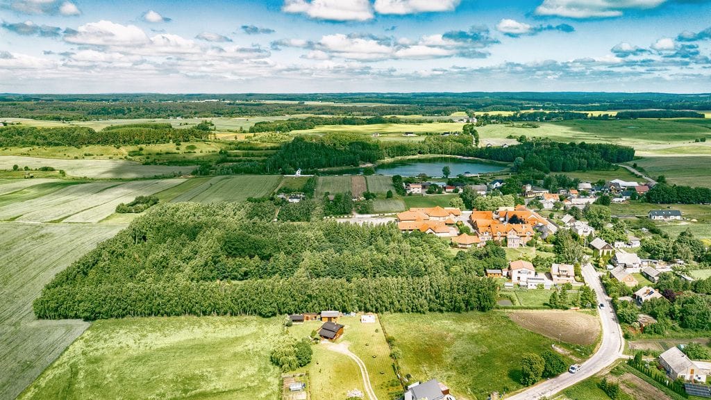 Działka  pokojowe na Sprzedaż