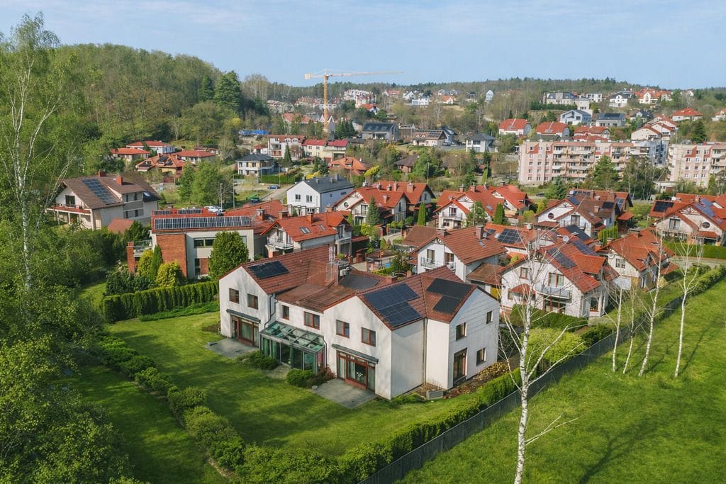 Dom 7 pokojowe na Sprzedaż