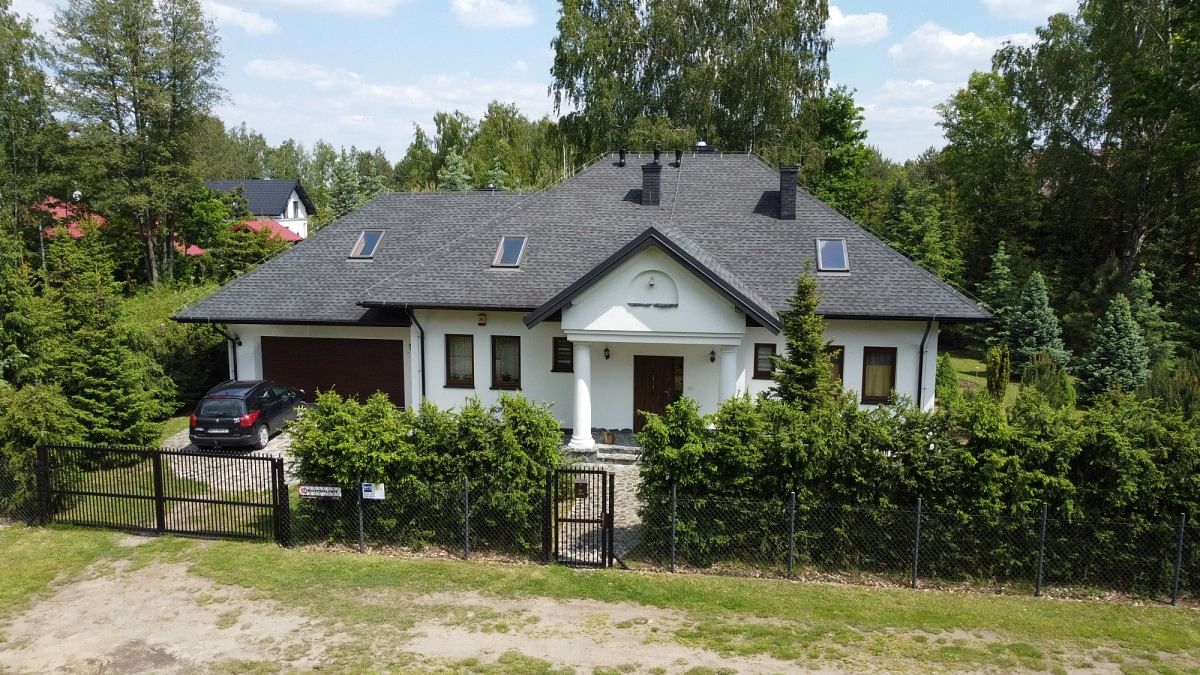Dom 6 pokojowe na Sprzedaż