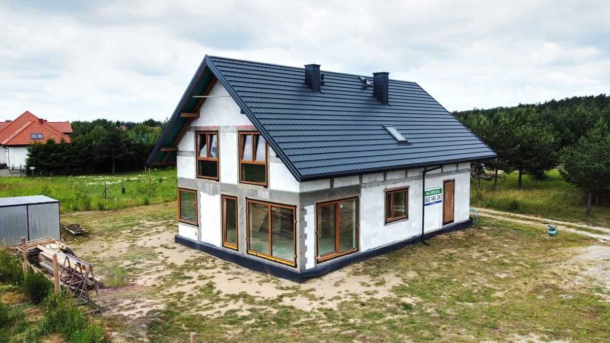 Dom 5 pokojowe na Sprzedaż