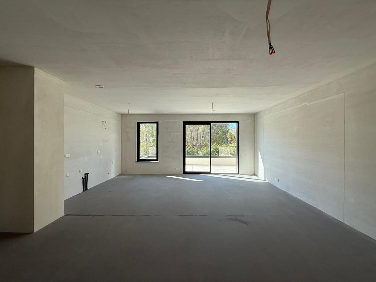 Mieszkanie 4 pokojowe na Sprzedaż