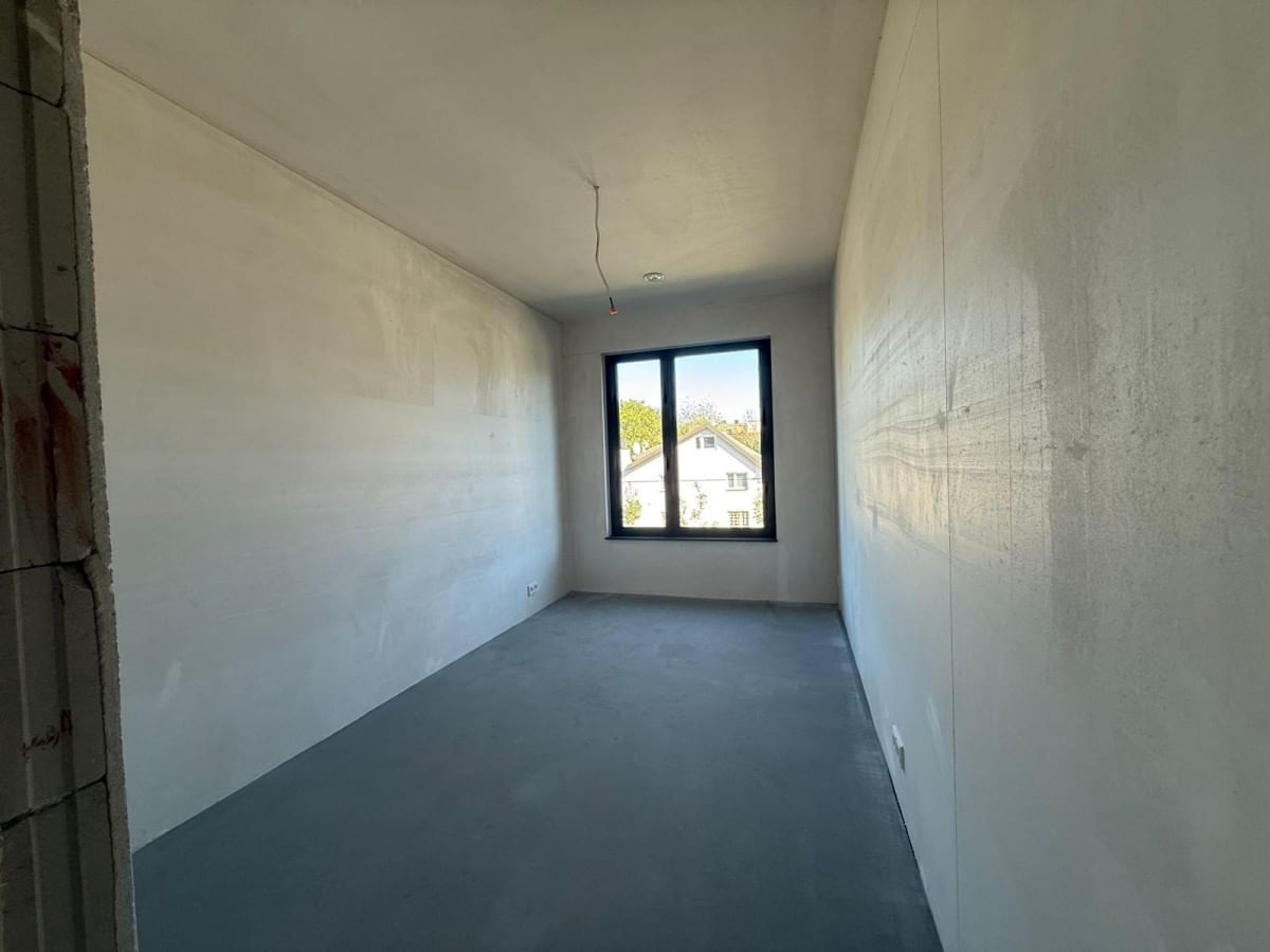 Mieszkanie 4 pokojowe na Sprzedaż