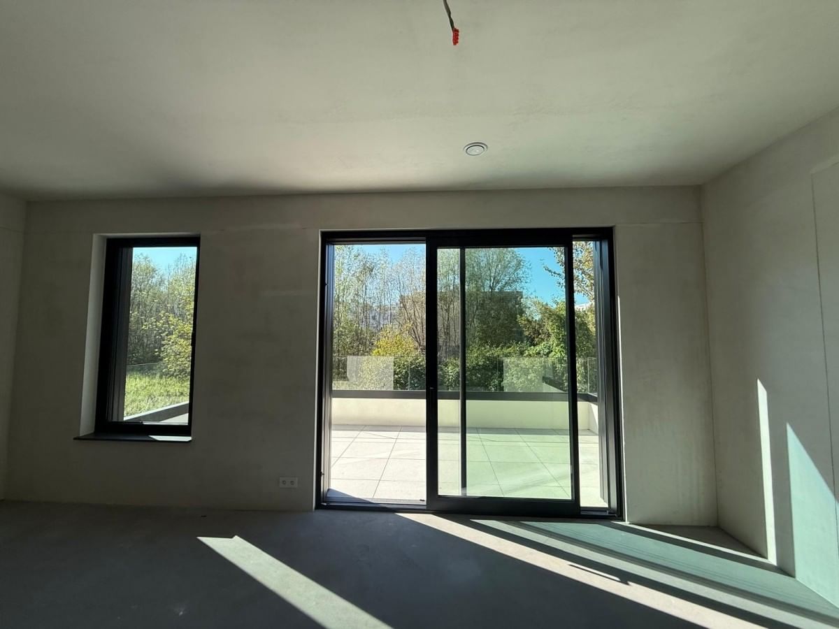 Mieszkanie 4 pokojowe na Sprzedaż