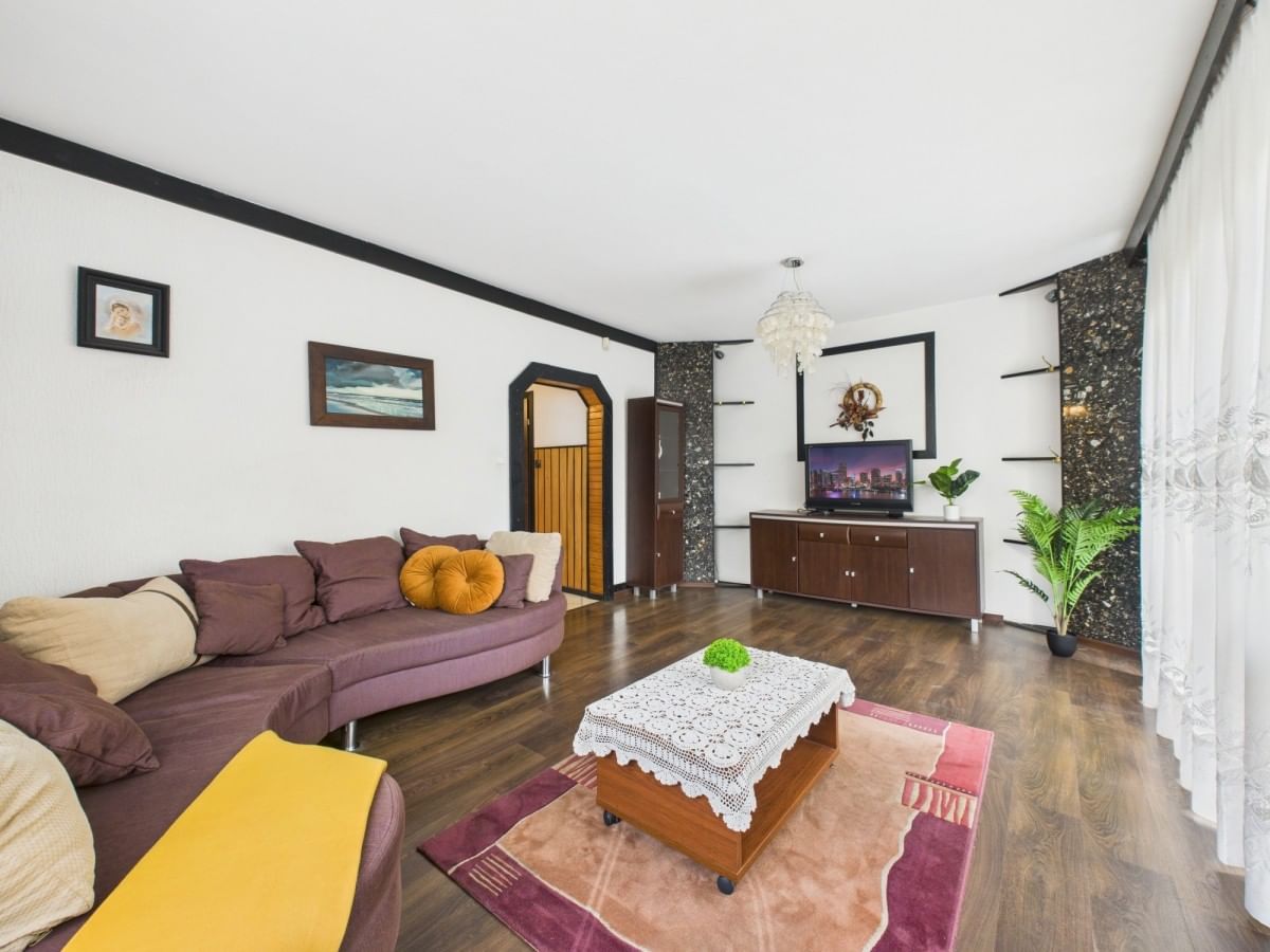 Dom 5 pokojowe na Wynajem