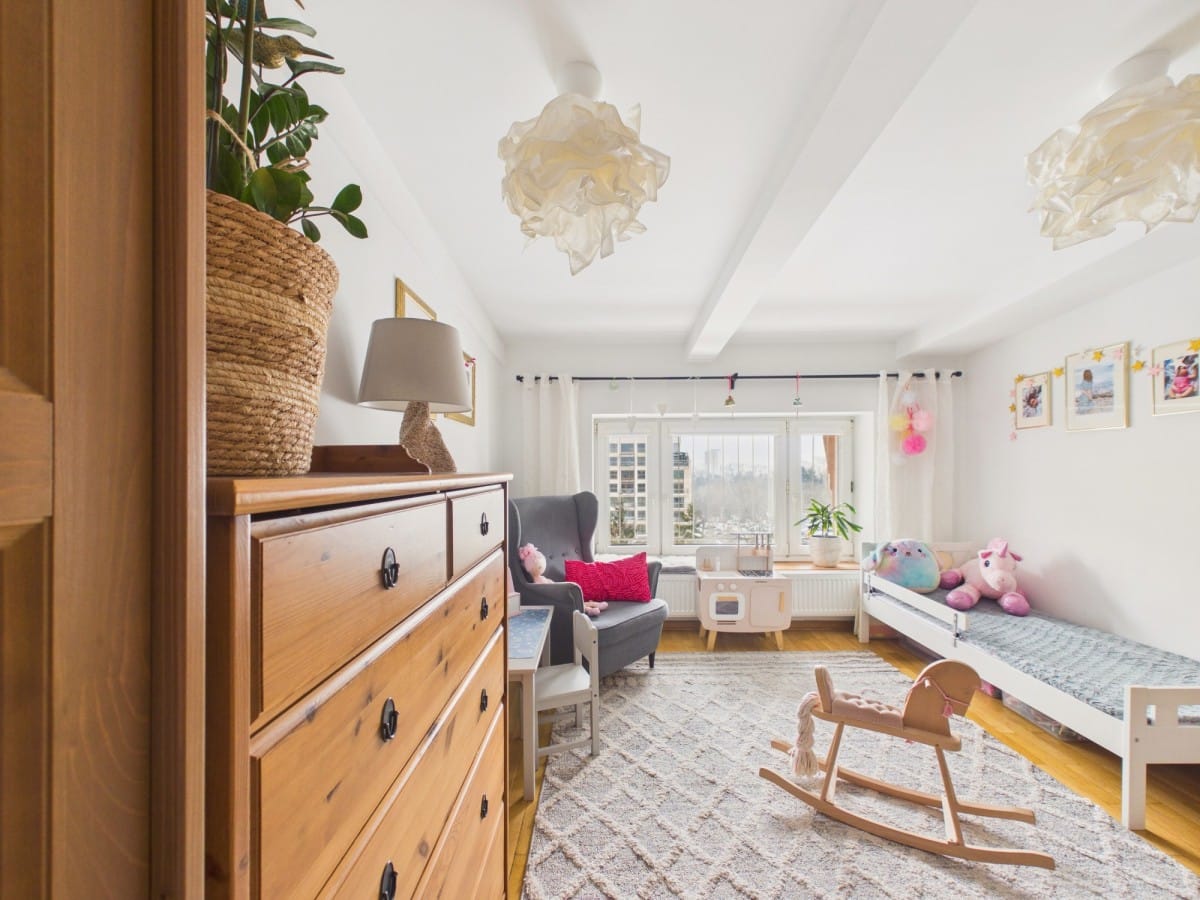 Mieszkanie 4 pokojowe na Sprzedaż