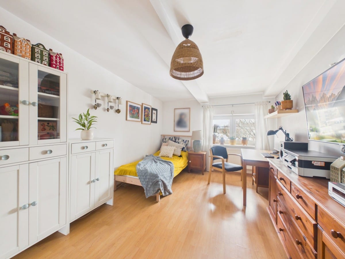 Mieszkanie 4 pokojowe na Sprzedaż