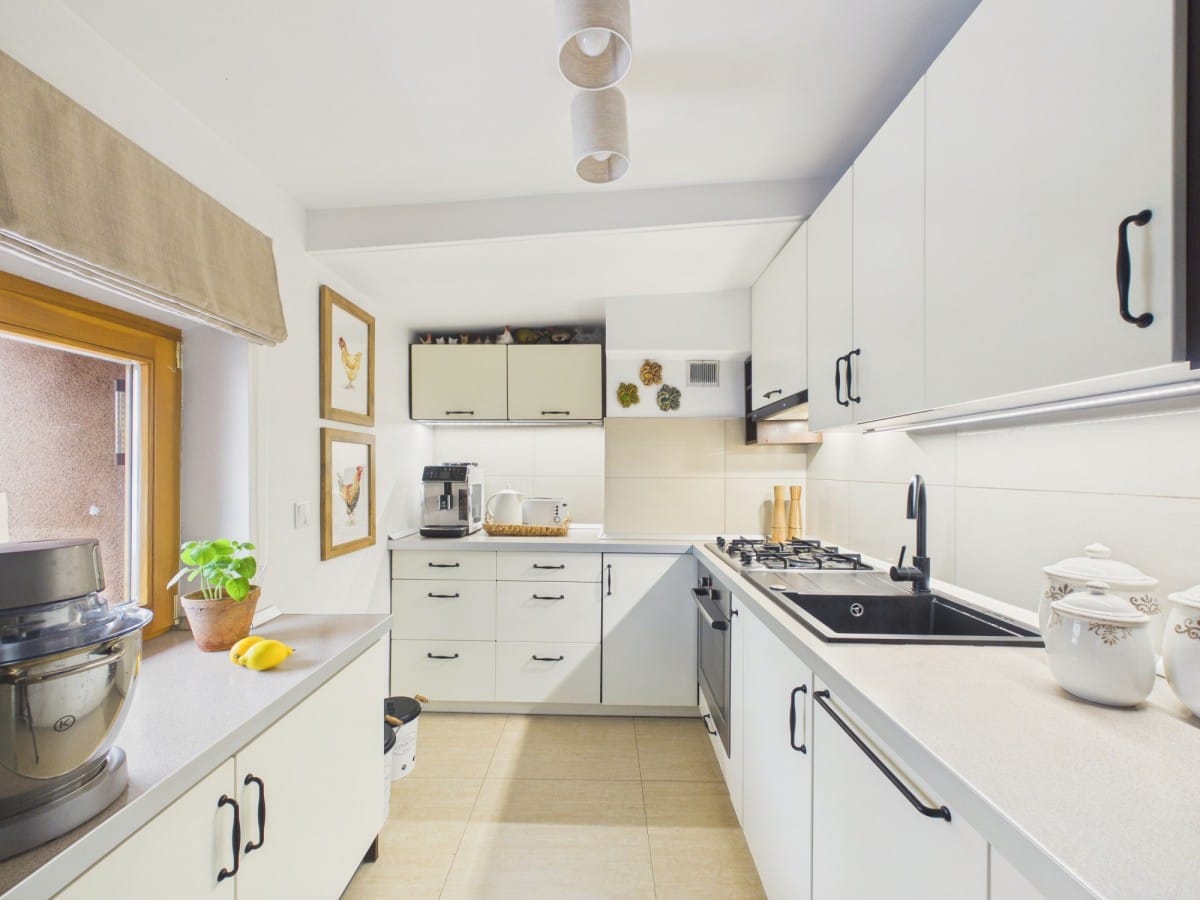 Mieszkanie 4 pokojowe na Sprzedaż