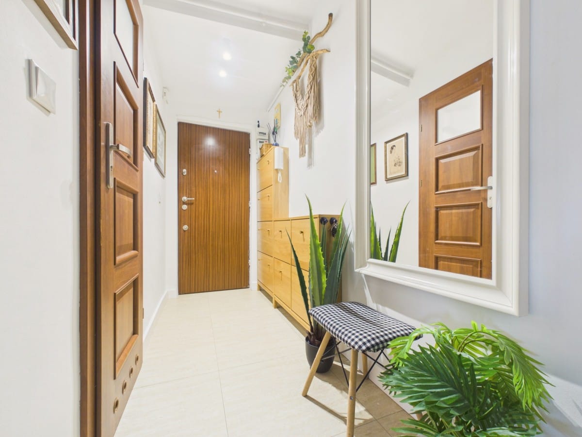 Mieszkanie 4 pokojowe na Sprzedaż