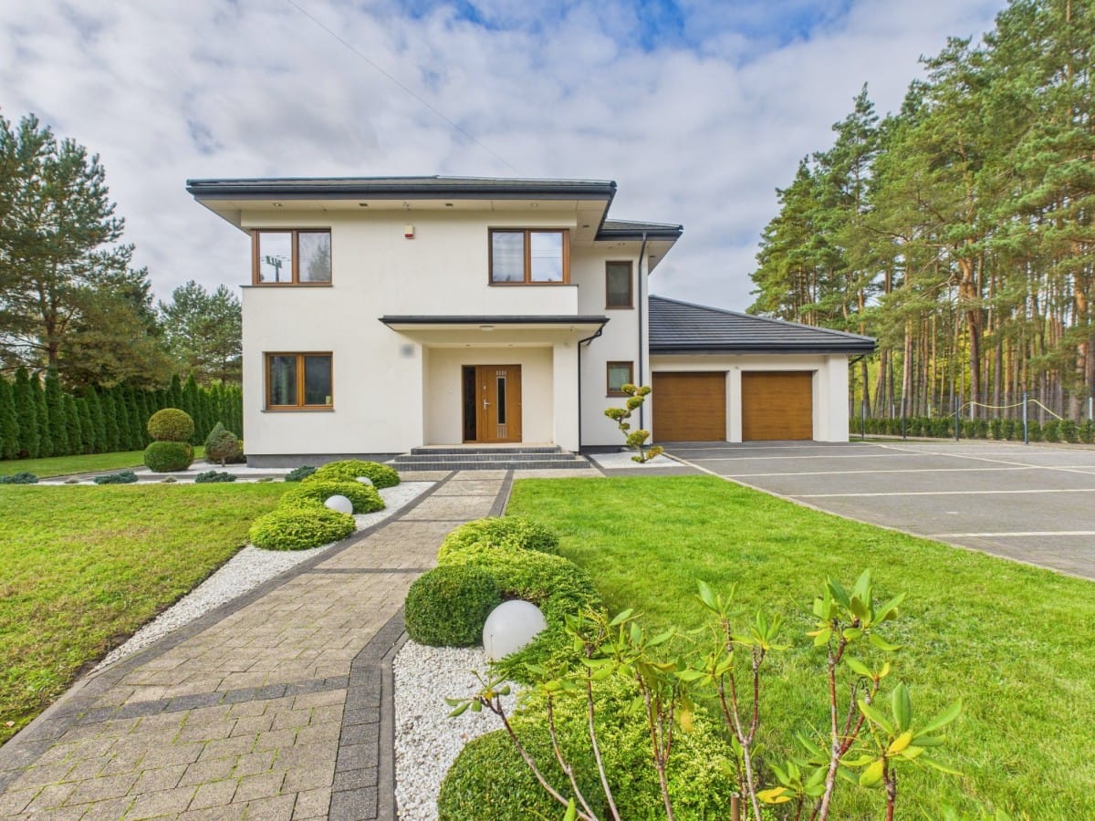 Dom 6 pokojowe na Sprzedaż